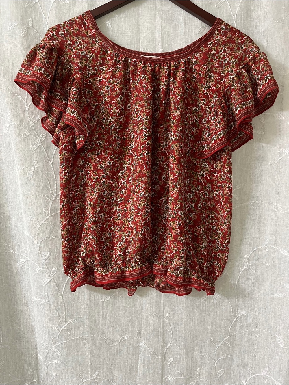 Max Studio Red Floral Flutter-Sleeve Blouse
Size Small